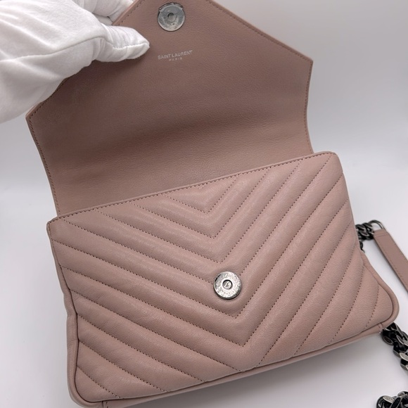 ‼️SOLD‼️Saint Laurent Classic College Bag Matelasse Chevron Leather Medium - Picture 11 of 17